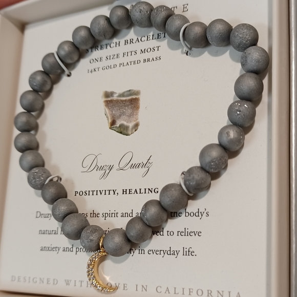 LUNA NORTE 14K GOLD PLATED MOON CRYSTAL CHARM W/ DRUSY QUARTZ STRETCH BRACELET - Picture 4 of 9